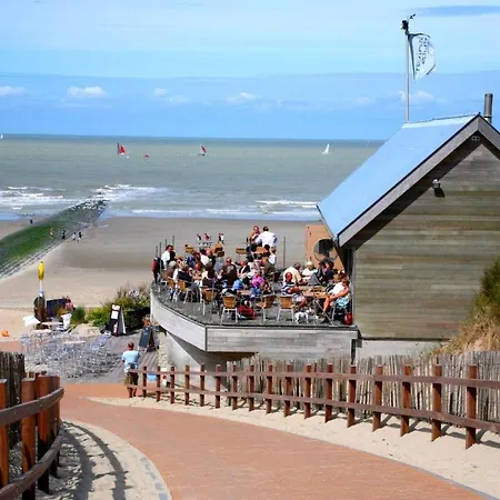 Bungalow 2009 *